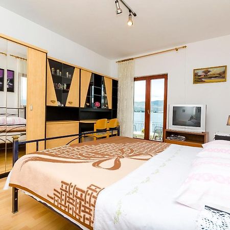 Apartments Marijana Трогір Екстер'єр фото