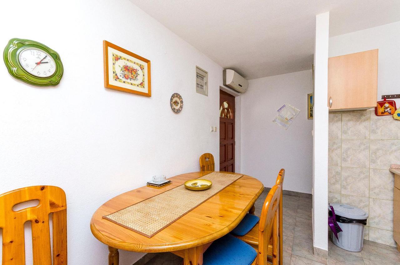Apartments Marijana Трогір Екстер'єр фото