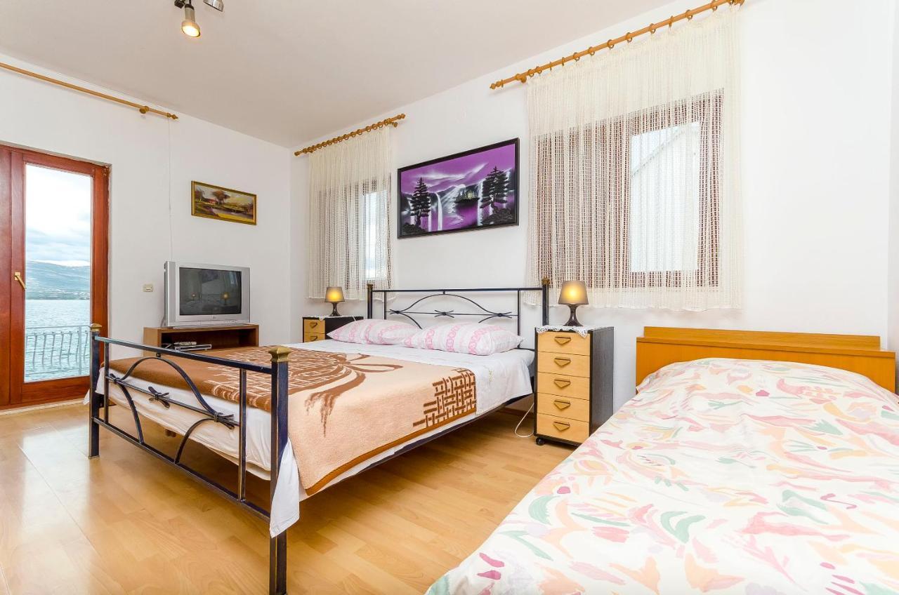 Apartments Marijana Трогір Екстер'єр фото