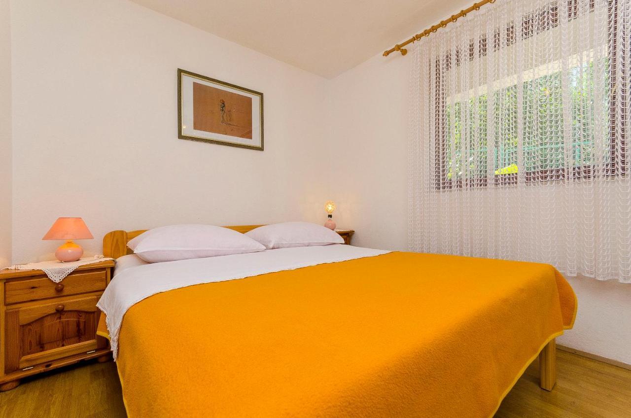 Apartments Marijana Трогір Екстер'єр фото